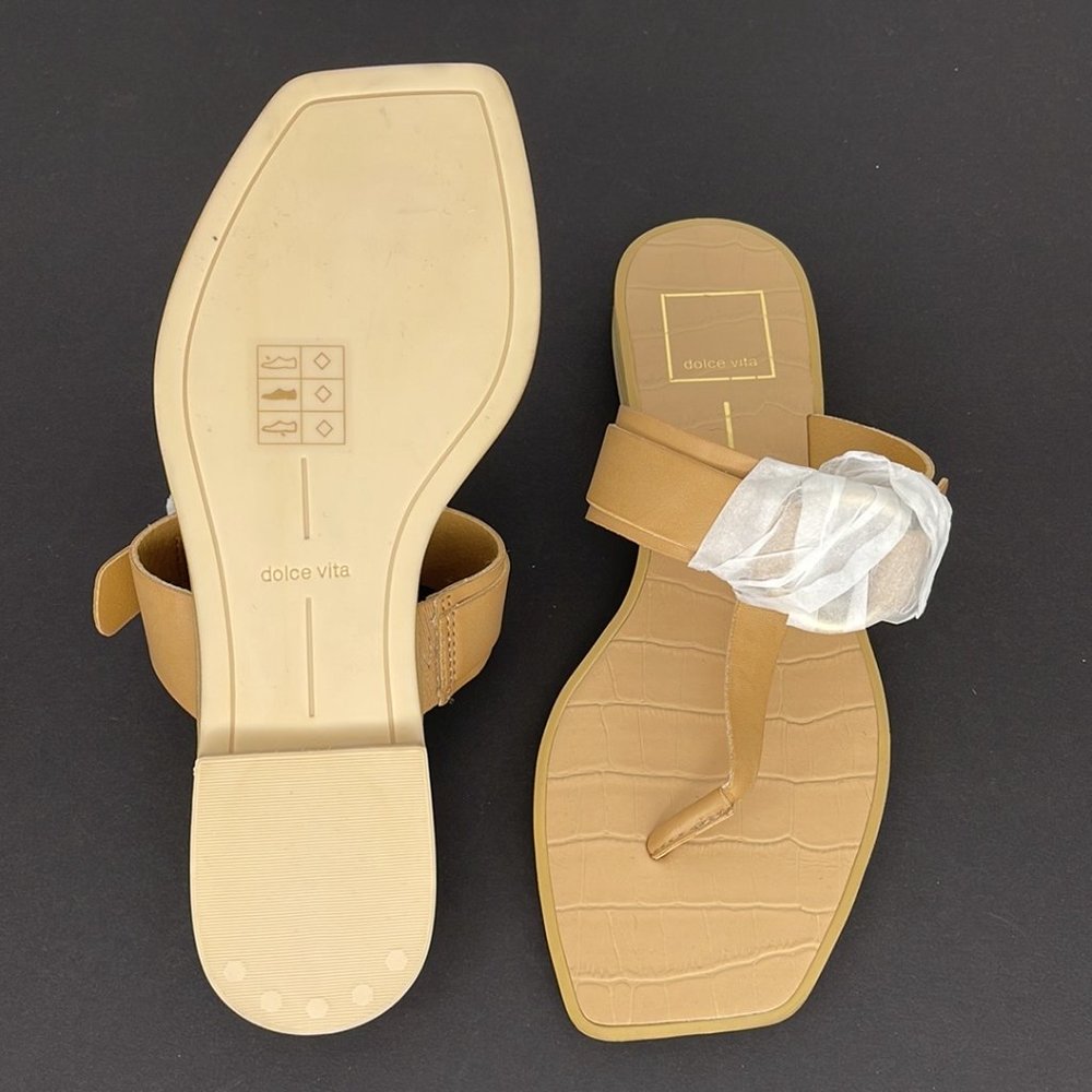 Dolce Vita Women's Ilene Thong Sandal Size: 6.5M - Picture 4 of 5